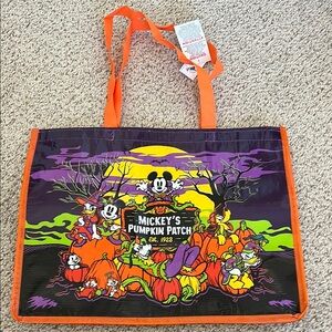 NWT Disney Parks Mickey & Friends Pumpkin Patch Happy Halloween Reusable Tote